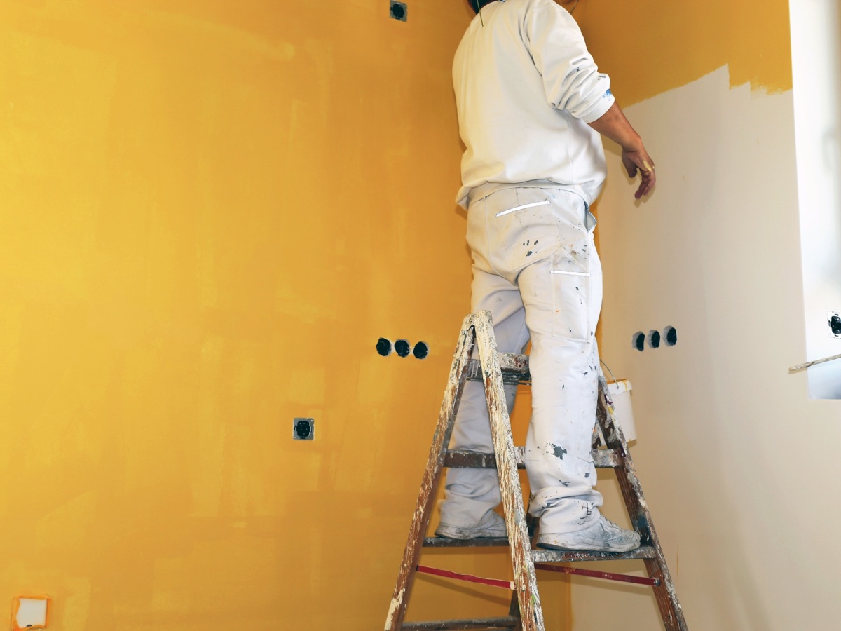 Innenarbeiten - Wände streichen